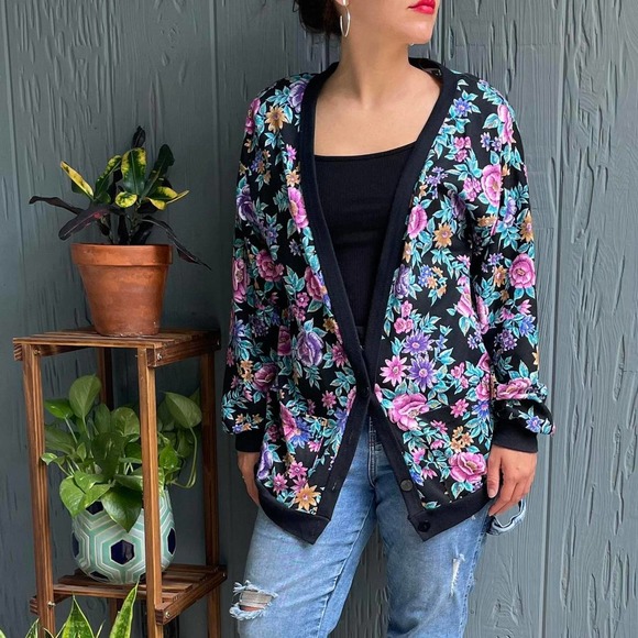 Cardigan Colorful Floral Granny with Should Pads Medium - Picture 1 of 5